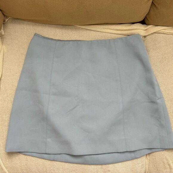 Bebe Women's Powder Blue Mini Skirt Size 8 Made in USA - Picture 2 of 7